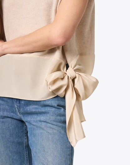 greenport-beige-cashmere-top_extra_1.jpeg