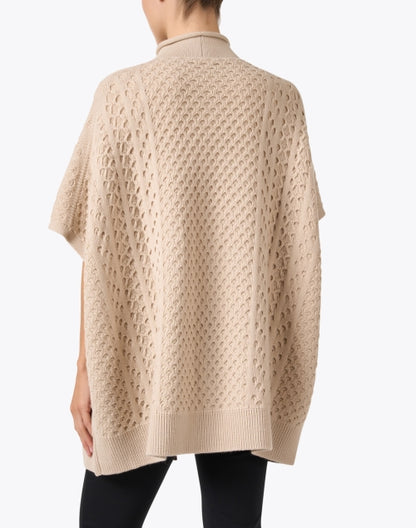 natural-mixed-stitch-poncho_back.jpeg