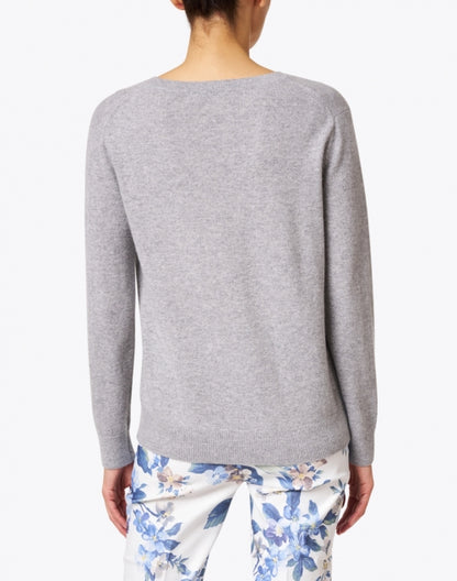 weekend-grey-cashmere-sweater_back.jpeg