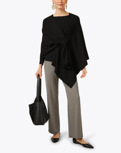 black-wrap-with-tab-closure_look.jpeg