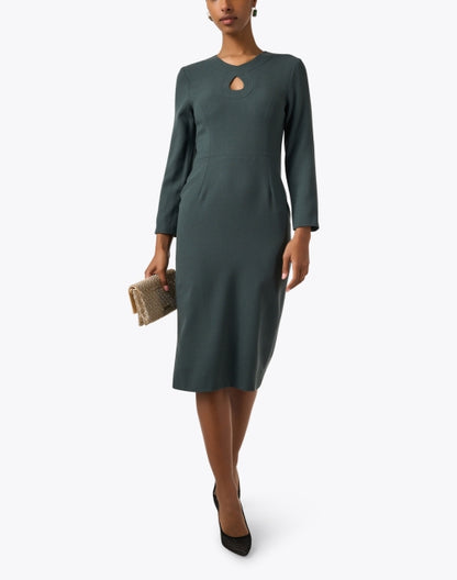 violet-green-wool-crepe-dress_look.jpeg