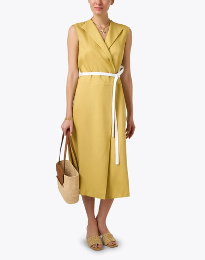 green-linen-wrap-dress_look.jpeg