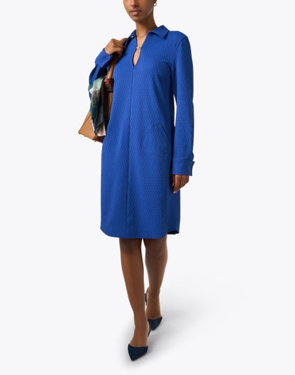 blue-knit-shift-dress_look.jpeg