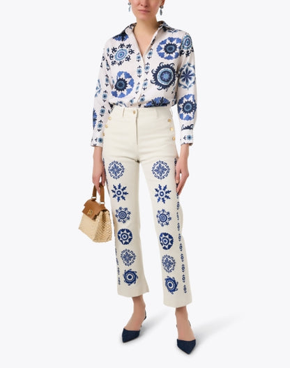 amelie-white-and-blue-embroidered-jean_look.jpeg