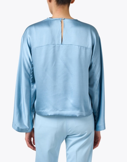 blue-silk-stretch-blouse_back.jpeg