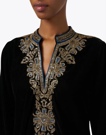 hyderbad-black-and-gold-embroidered-velvet-tunic-top_extra_1.jpeg