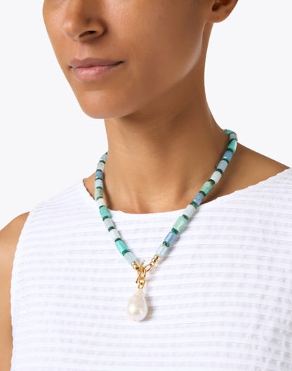 blue-pearl-isle-necklace_look.jpeg