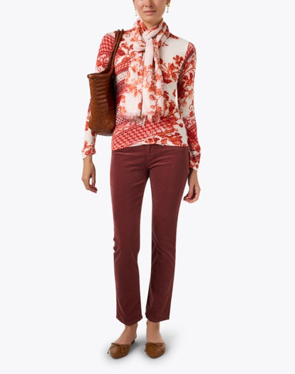 red-and-white-floral-print-cashmere-silk-scarf_extra_1.jpeg