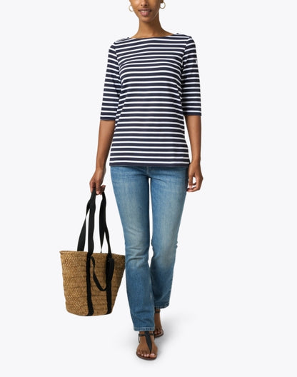 phare-navy-and-white-striped-shirt_look.jpeg