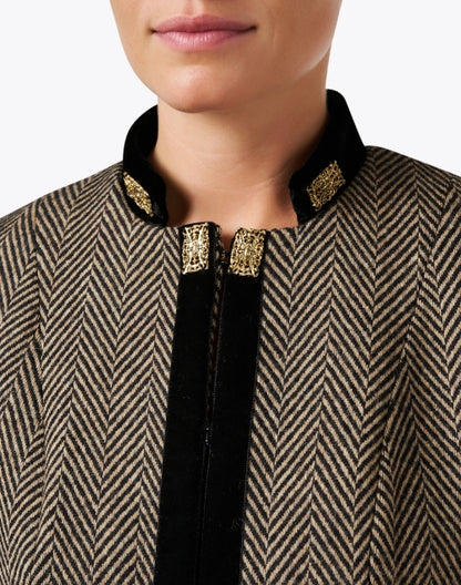 medallion-black-and-beige-tweed-coat_extra_1.jpeg