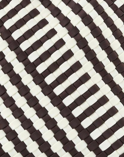 st-barths-small-brown-and-white-woven-handbag_fabric.jpeg