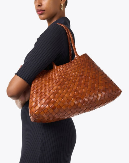 santa-croce-woven-leather-shoulder-bag_look.jpeg