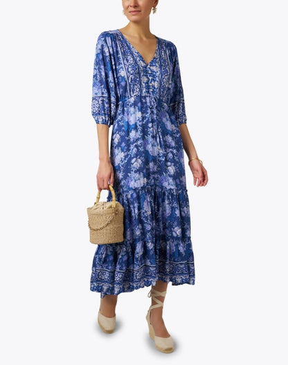 carrie-blue-printed-midi-dress_look.jpeg