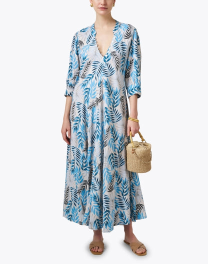 daphne-blue-print-maxi-dress_look.jpeg