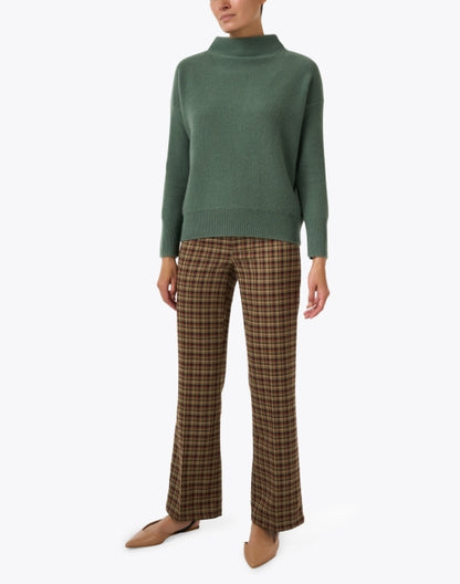 green-boiled-cashmere-sweater_look.jpeg