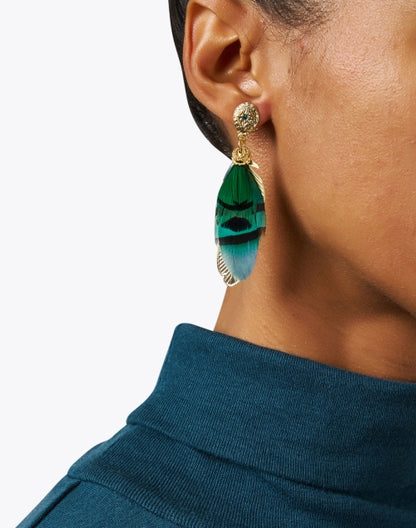 green-drop-earrings_look.jpeg