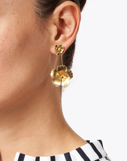 kalina-gold-floral-drop-earrings_look.jpeg