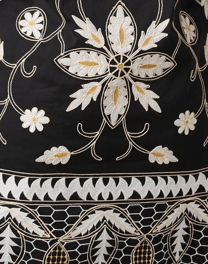 lynne-black-floral-embroidered-dress_fabric.jpeg