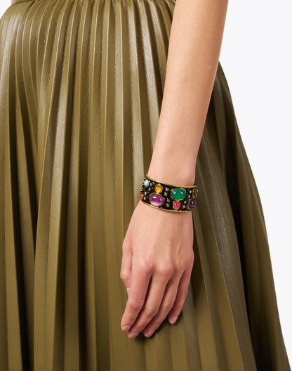 black-multi-stone-cuff-bracelet_look.jpeg