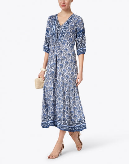 carrie-navy-printed-midi-dress_look.jpeg