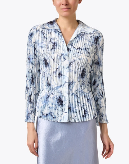 blue-and-white-print-pleated-blouse_front.jpeg