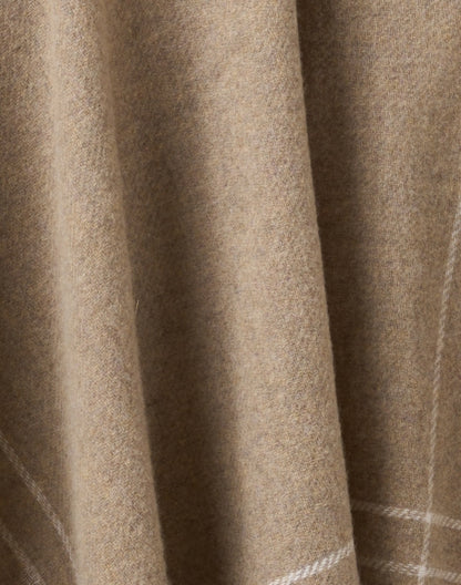 beige-and-white-wool-cape_fabric.jpeg