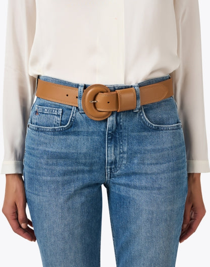 lucille-tan-leather-belt_look.jpeg