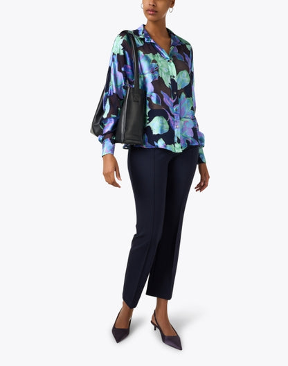 rosario-blue-floral-print-blouse_look.jpeg