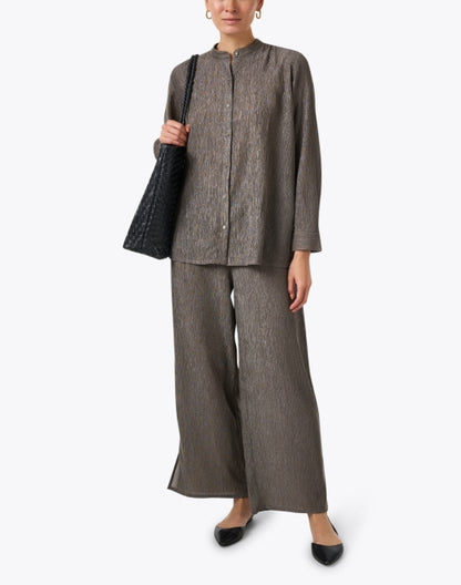 cascade-taupe-plisse-wide-leg-pant_look.jpeg