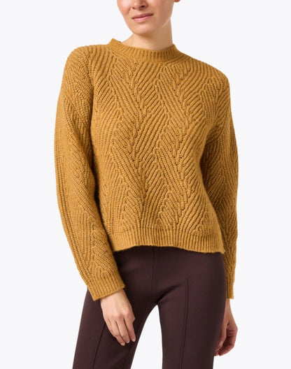 oita-metallic-gold-sweater_front.jpeg