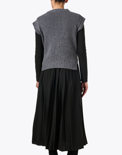 ebro-black-dress-with-wool-vest_back.jpeg