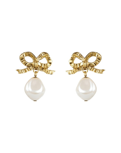 khloe-gold-pearl-drop-earrings_product.jpeg