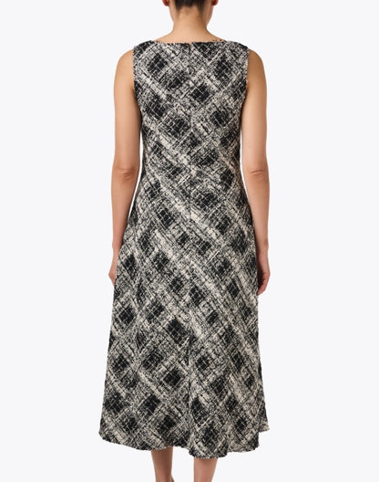 maris-black-and-white-check-print-dress_back.jpeg
