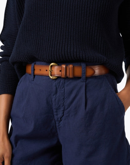 vaimy-brown-leather-belt_look.jpeg