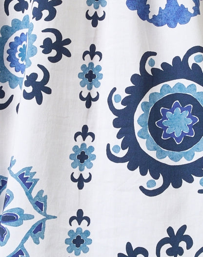 isa-white-and-blue-print-cotton-shirt_fabric.jpeg