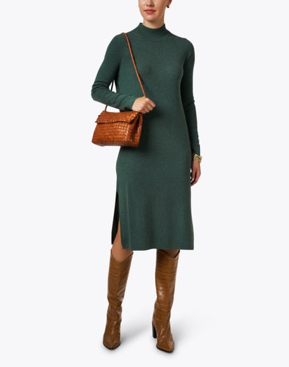 green-knit-midi-dress_look.jpeg