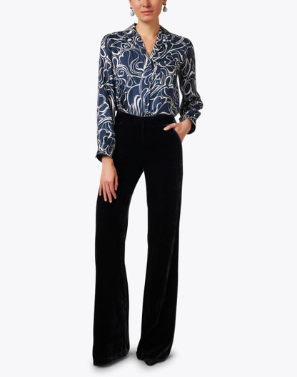 babila-navy-print-silk-blouse_look.jpeg