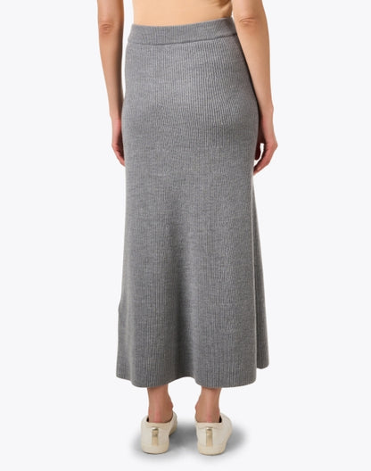 agile-grey-wool-skirt_back.jpeg