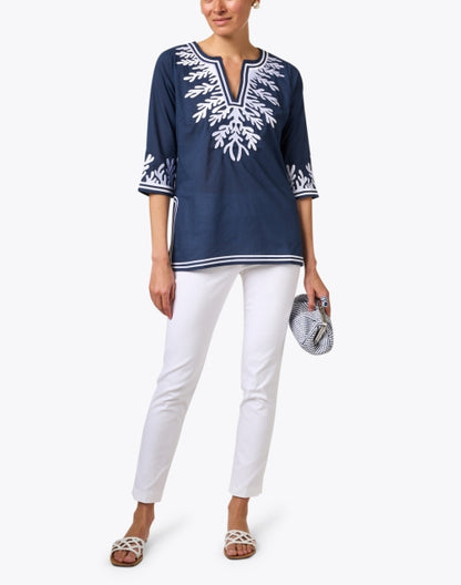 navy-reef-embroidered-cotton-poplin-tunic_look.jpeg