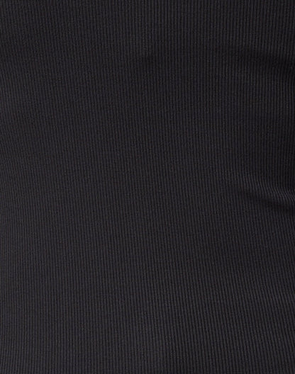 black-elbow-sleeve-cotton-tee_fabric.jpeg