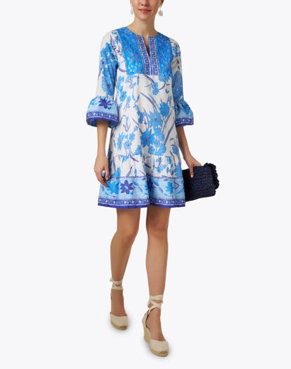 blue-and-white-print-dress_look.jpeg