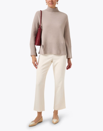 priamo-taupe-wool-blend-sweater_look.jpeg