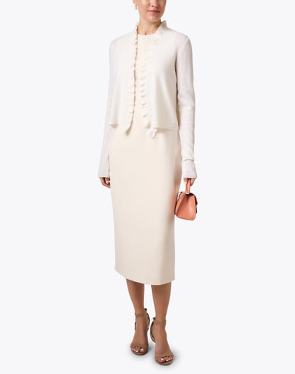 ivory-cashmere-cropped-cardigan_look.jpeg