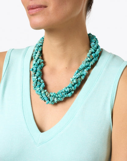 turquoise-stone-multistrand-necklace_look.jpeg