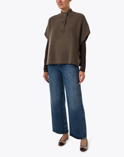 taupe-wool-cashmere-knit-vest_look.jpeg