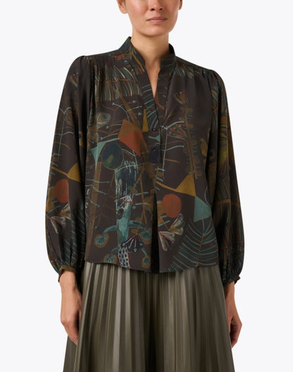 villamarie-abstract-print-silk-crepe-top_front.jpeg