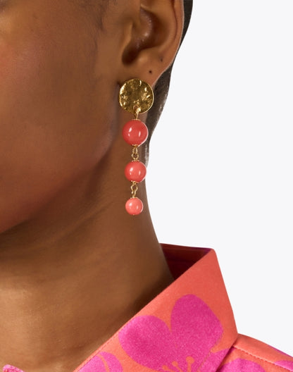 gold-and-coral-drop-earrings_look.jpeg