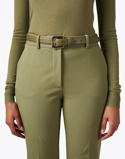 glossinia-khaki-green-leather-belt_look.jpeg