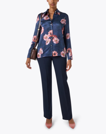 blue-floral-print-silk-blouse_look.jpeg