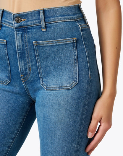 beverly-blue-patch-pocket-flare-stretch-jean_extra_1.jpeg